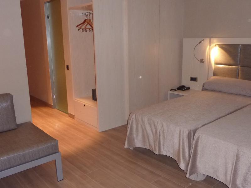 House 3* Barcelona