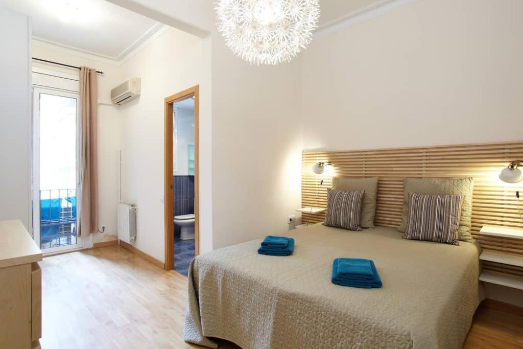 Beautiful In Eixample Apartamento