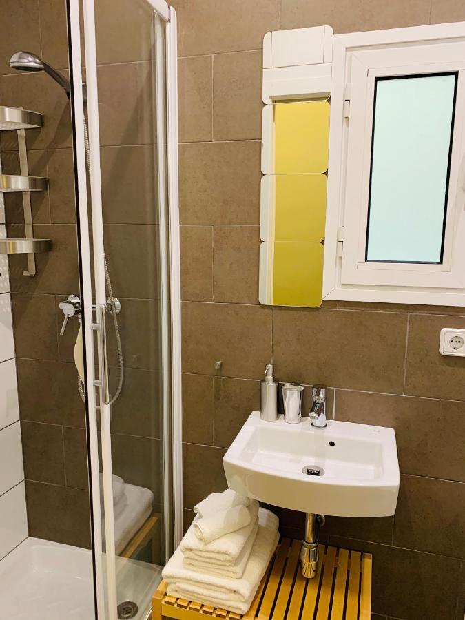 Aptbcn Super Balmes Apartamento Barcelona