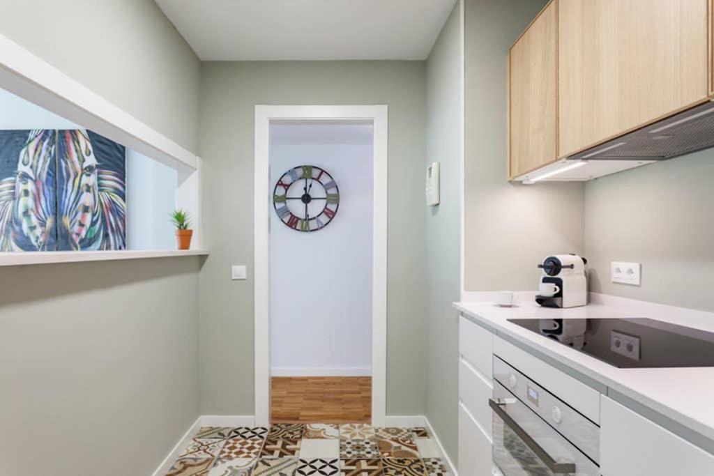 Art House Renoir Plaza Universitat Sant Antoni Apartamento Barcelona