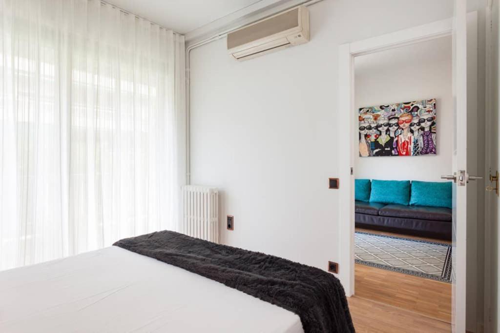 Art House Renoir Plaza Universitat Sant Antoni Apartamento *