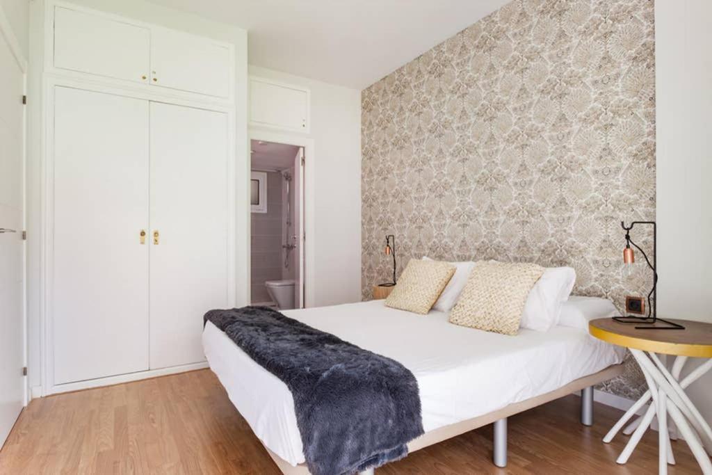 Apartamento Art House Renoir Plaza Universitat Sant Antoni *